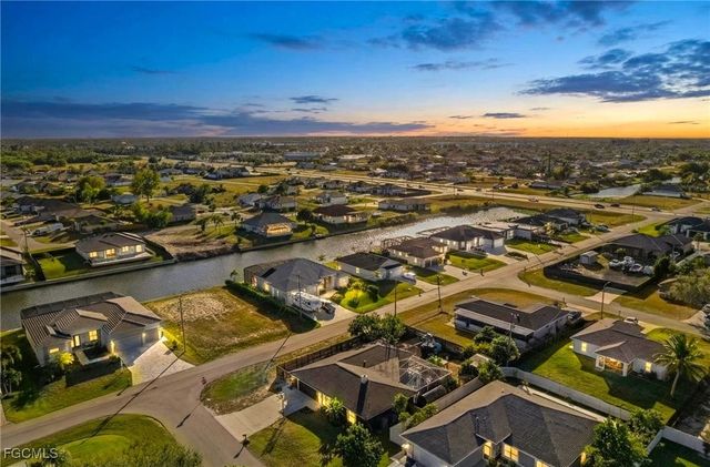 614 NE 1st AVE, Cape Coral, FL 33909