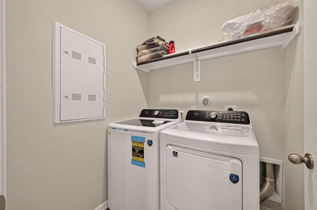 6402 Autumn Equinox Drive, Houston, TX 77048