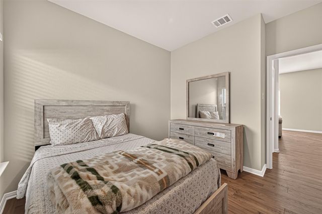 6402 Autumn Equinox Drive, Houston, TX 77048