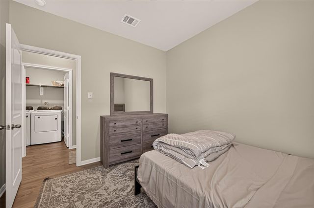 6402 Autumn Equinox Drive, Houston, TX 77048