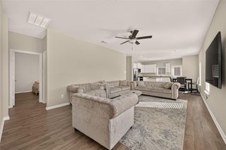 6402 Autumn Equinox Drive, Houston, TX 77048