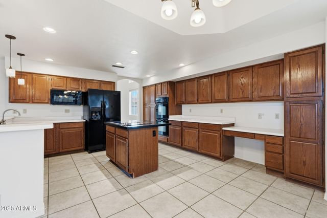 3009 E MENLO Street, Mesa, AZ 85213