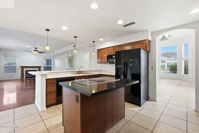 3009 E MENLO Street, Mesa, AZ 85213