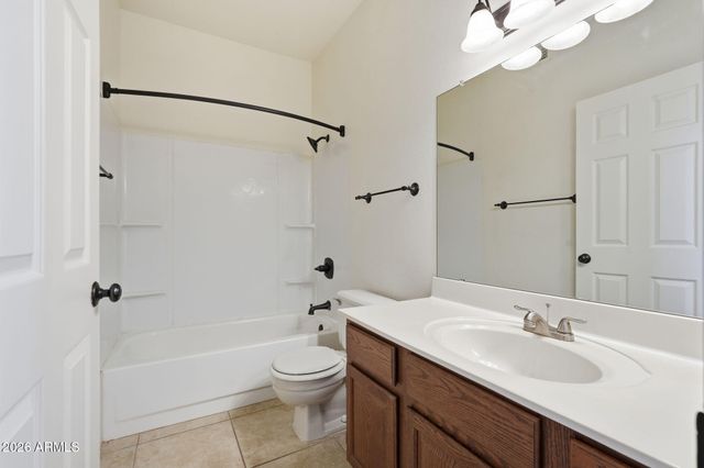 3009 E MENLO Street, Mesa, AZ 85213