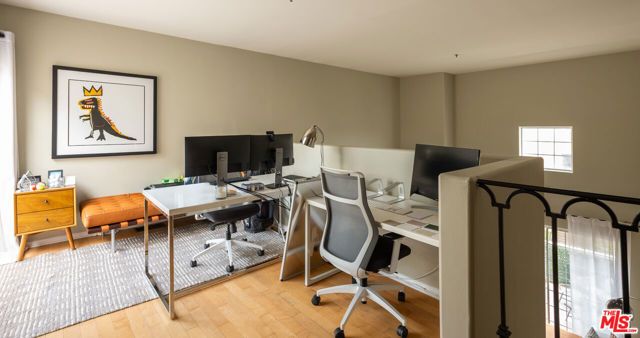 930 N Doheny Drive 305, West Hollywood, CA 90069