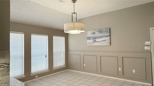 2709 Serenade Court, Arlington, TX 76015
