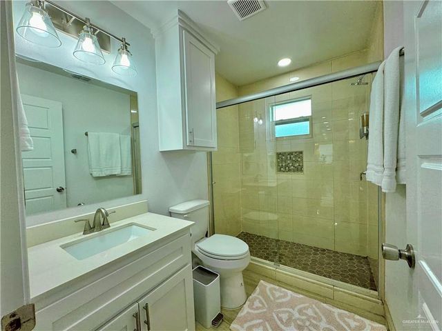 1021 S 18th Street, Mcallen, TX 78501