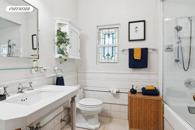 739 ARGYLE Road, New York City, NY 11230