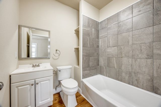 913 W Day Street, Denison, TX 75020