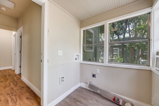 913 W Day Street, Denison, TX 75020