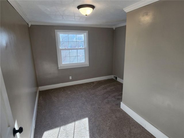 1112 Montana Ave, Harrison Twp, PA 15065