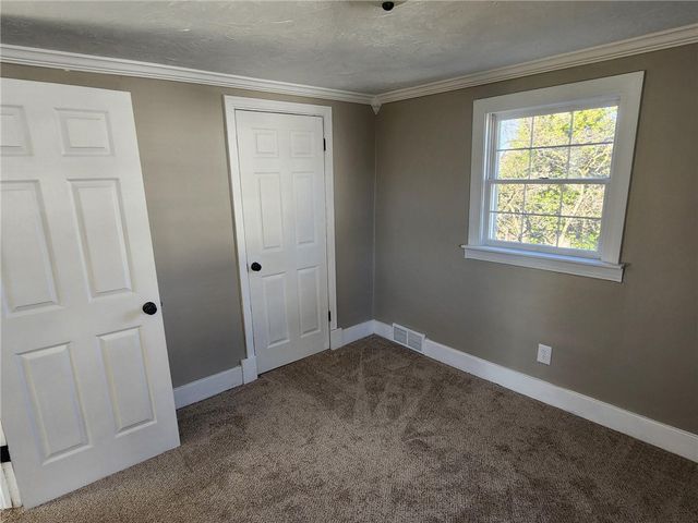 1112 Montana Ave, Harrison Twp, PA 15065