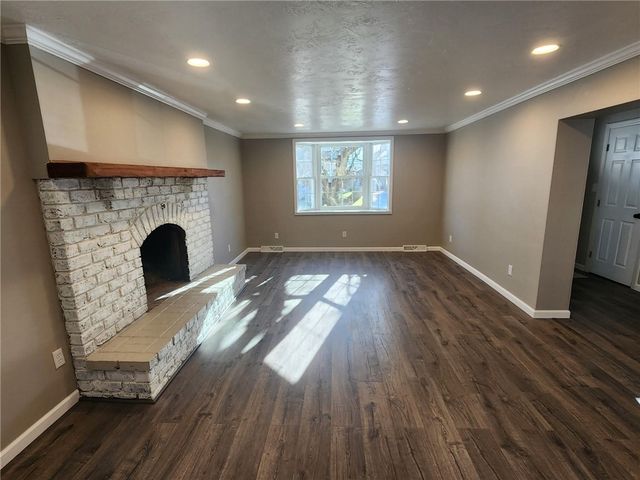 1112 Montana Ave, Harrison Twp, PA 15065