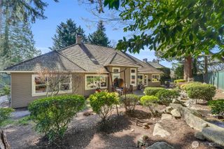 1434 108th Avenue NE, Bellevue, WA 98004