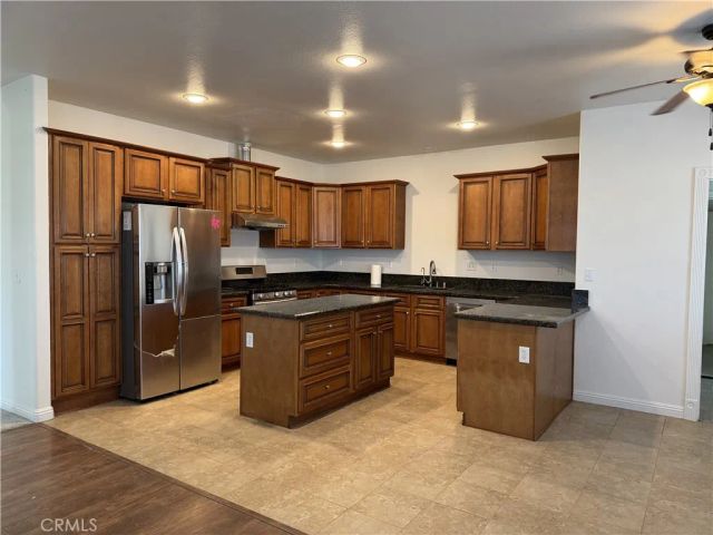 14470 Navajo, Apple Valley, CA 92307