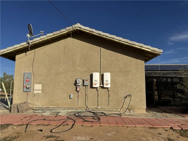 14470 Navajo, Apple Valley, CA 92307