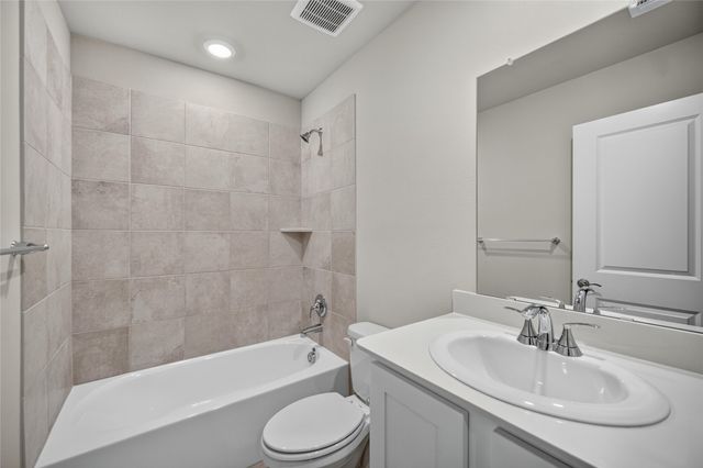1932 Tradition Drive, Seagoville, TX 75159