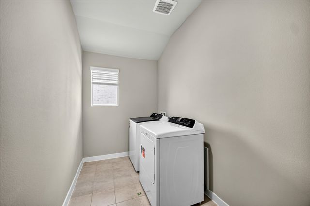 1932 Tradition Drive, Seagoville, TX 75159