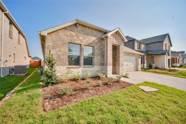 1932 Tradition Drive, Seagoville, TX 75159