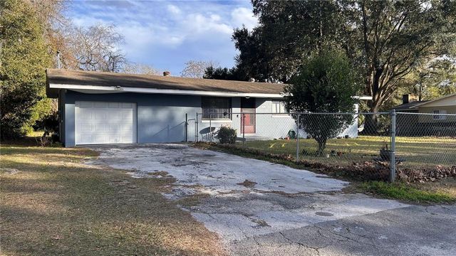 2705 NE 1ST AVENUE, Ocala, FL 34470