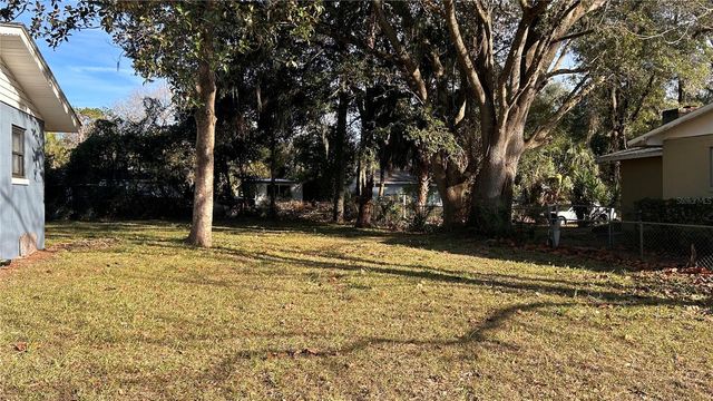 2705 NE 1ST AVENUE, Ocala, FL 34470