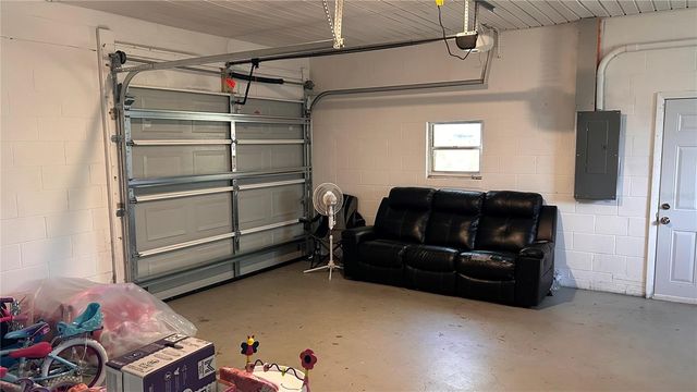 2705 NE 1ST AVENUE, Ocala, FL 34470