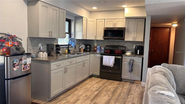 2705 NE 1ST AVENUE, Ocala, FL 34470