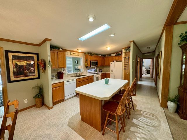 14196 E Fox Lake Road, Detroit Lakes, MN 56501