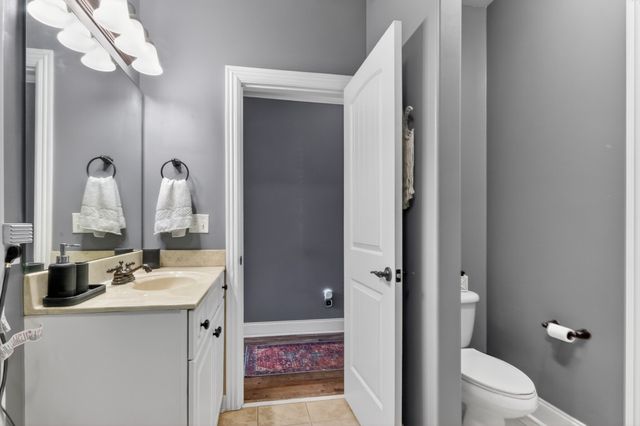 2521 Pennington Bend Rd Apt 203, Nashville, TN 37214