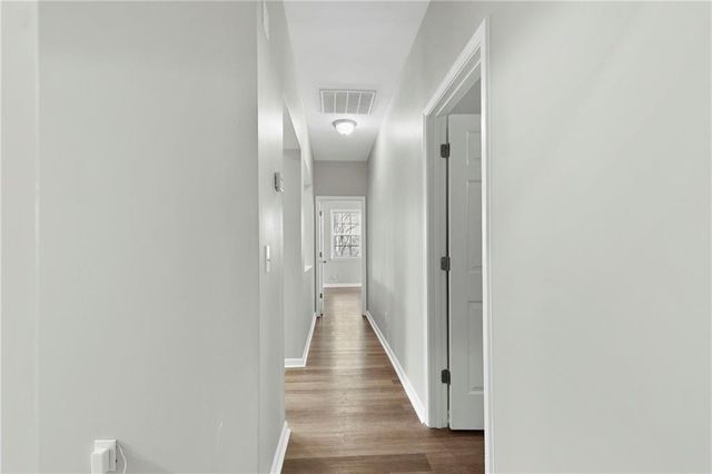 5430 Sable Bay Point, Atlanta, GA 30349