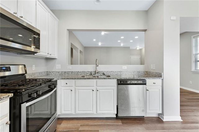 5430 Sable Bay Point, Atlanta, GA 30349