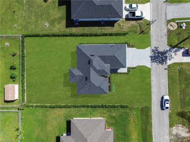 3210 29th ST W, Lehigh Acres, FL 33971