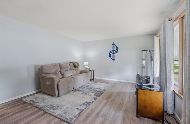 920 LONDON STREET, Menasha, WI 54952