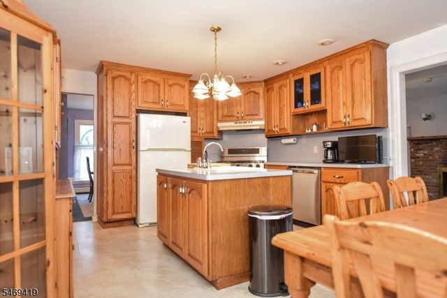 157 Mountain Ave, Pequannock Twp., NJ 07444