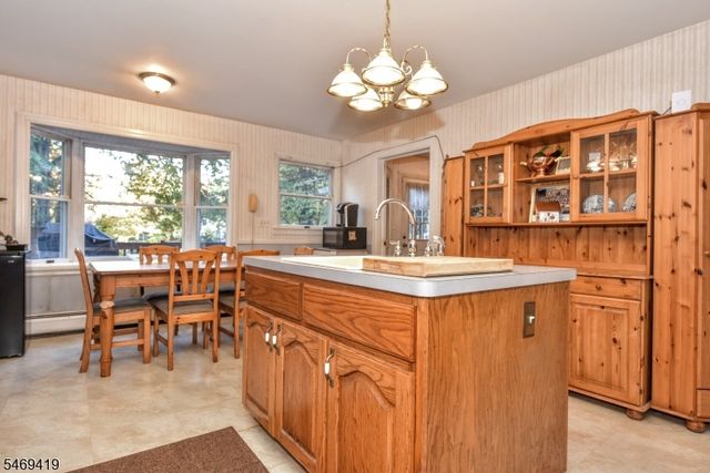 157 Mountain Ave, Pequannock Twp., NJ 07444