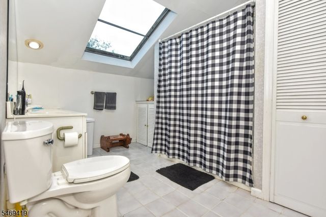157 Mountain Ave, Pequannock Twp., NJ 07444