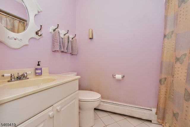 157 Mountain Ave, Pequannock Twp., NJ 07444