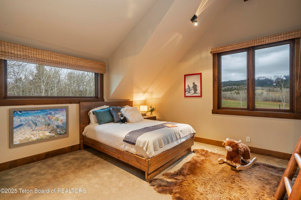 2815 N BLACK SHEEP FARM Road, Alta, WY 83414 photo 20