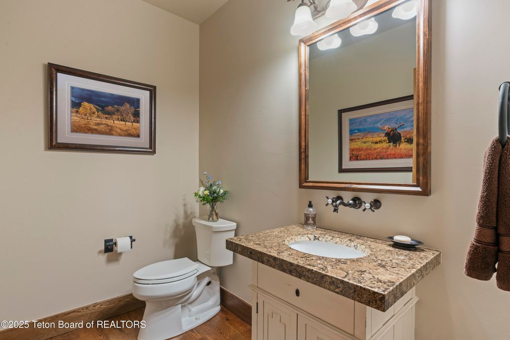 2815 N BLACK SHEEP FARM Road, Alta, WY 83414 photo 25