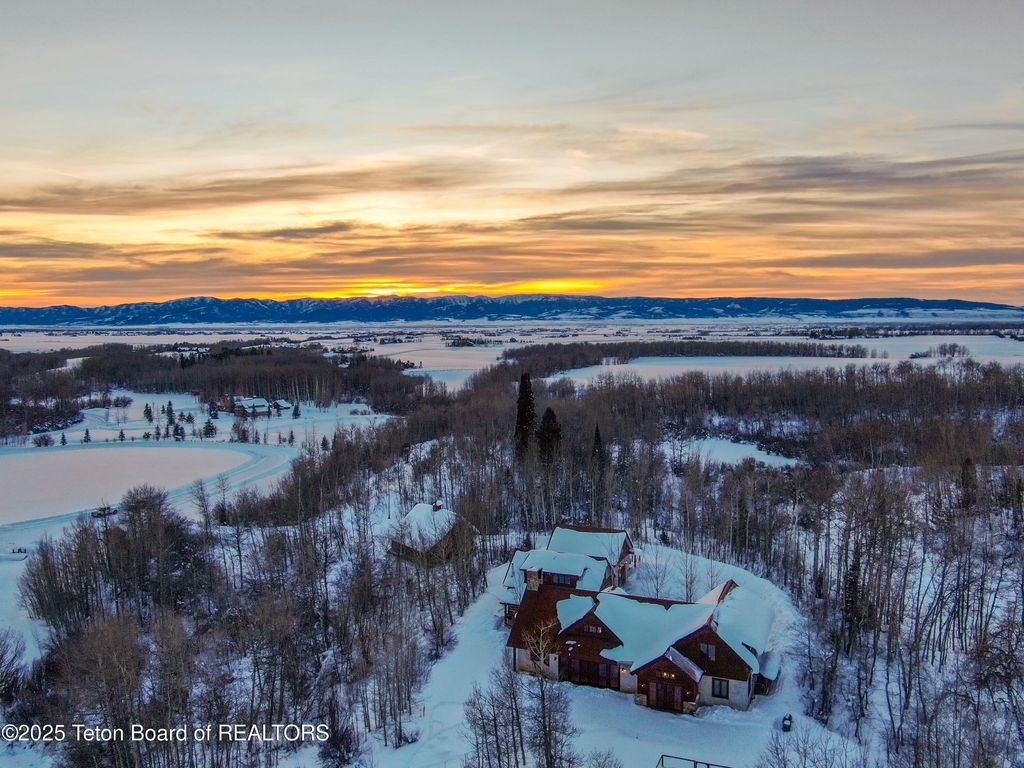 2815 N BLACK SHEEP FARM Road, Alta, WY 83414 photo 53