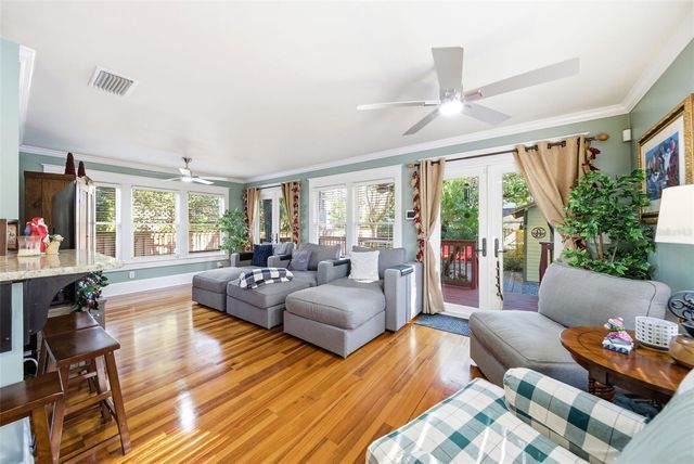 29 N BROWN AVENUE, Orlando, FL 32801