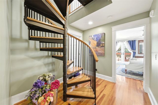 29 N BROWN AVENUE, Orlando, FL 32801