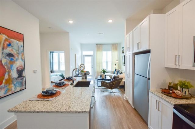 2620 Mall of GA Boulevard B1, Buford, GA 30519