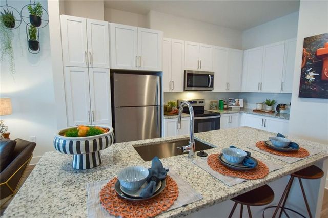 2620 Mall of GA Boulevard B1, Buford, GA 30519