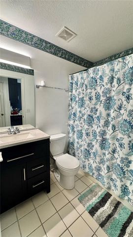 6904 LONG NEEDLE COURT, Orlando, FL 32822