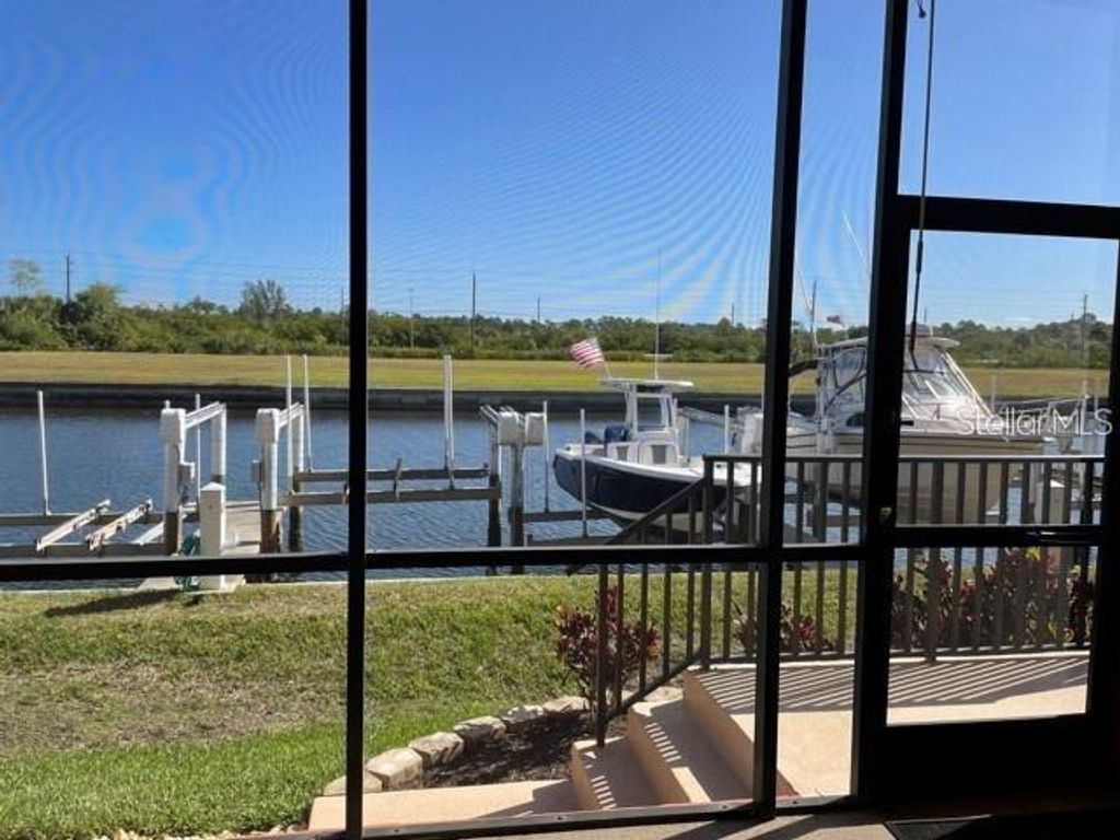 3500 MONDOVI COURT 811, Punta Gorda, FL 33950