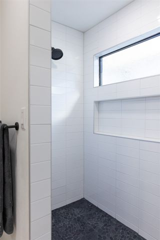 6808 Briar Road, Azle, TX 76020