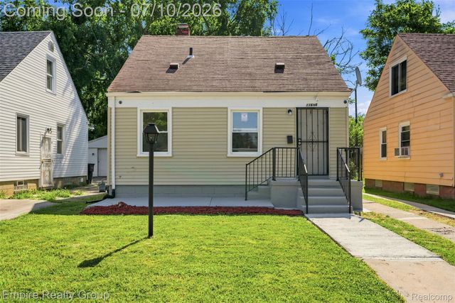 11696 Fielding Street, Detroit, MI 48228