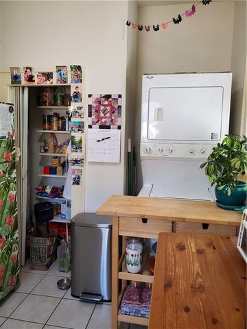 705 Graham PL, Austin, TX 78705