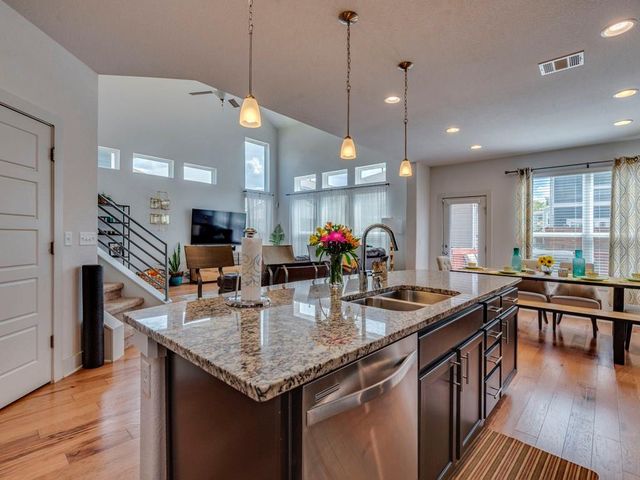 1509 Casa DR, Austin, TX 78745